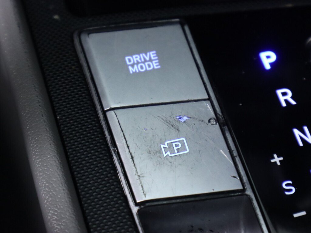 Used 2021 Hyundai Elantra SEL w/ Convenience Package FWD image 26