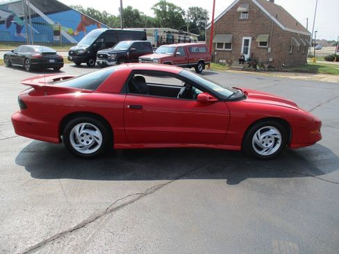 Used 1993 Pontiac Firebird Trans Am RWD image 7