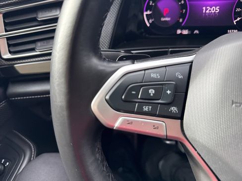 Certified 2025 Volkswagen Atlas Cross Sport SEL R-Line image 20