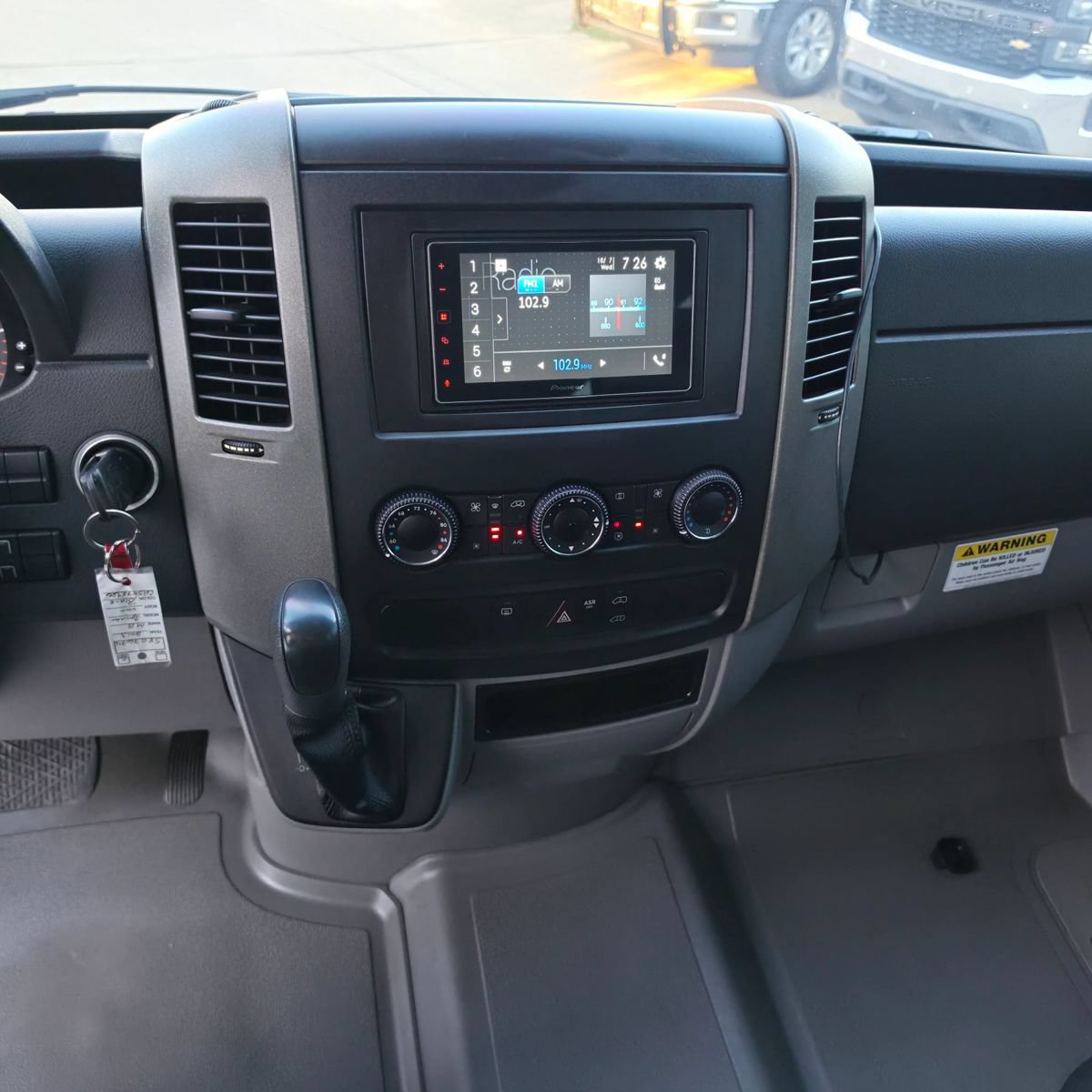 Used 2013 Mercedes-Benz Sprinter 2500 image 17