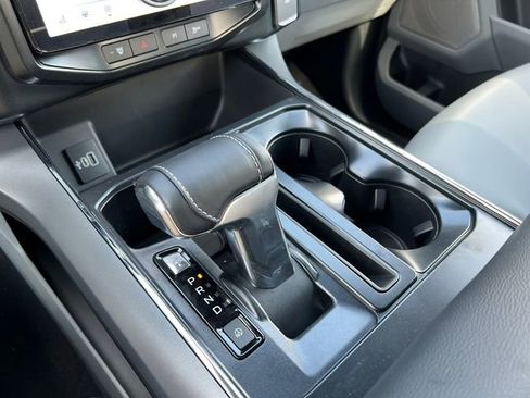 New 2025 Ford F150 Lightning Flash AWD/4WD image 31