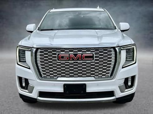 Used 2023 GMC Yukon Denali AWD/4WD image 2