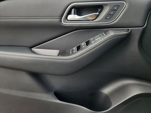 New 2026 Nissan Rogue Platinum w/ Platinum Premium Package image 20