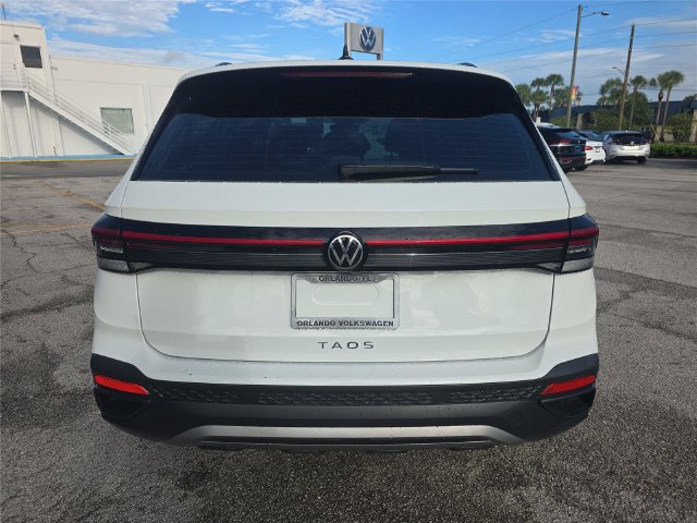Certified 2026 Volkswagen Taos S FWD image 4