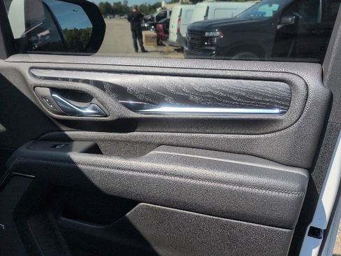 Used 2024 GMC Yukon Denali image 66