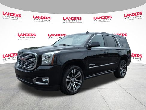 Used 2020 GMC Yukon Denali w/ Denali Premium Package AWD/4WD image 7
