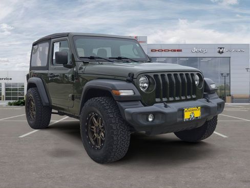 Used 2021 Jeep Wrangler Sport AWD/4WD image 7