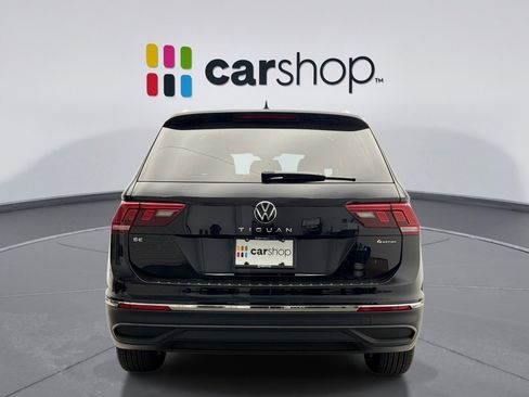 Used 2022 Volkswagen Tiguan SE AWD/4WD image 4