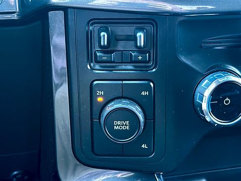 Used 2022 Ford F150 XLT w/ Equipment Group 302A High AWD/4WD image 35