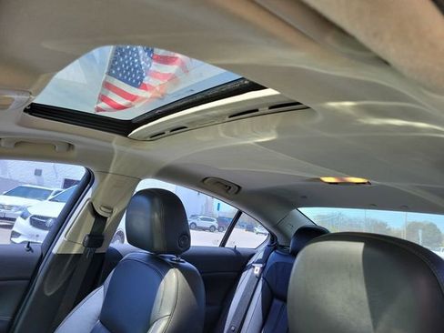 Used 2015 Buick Regal Premium FWD image 6