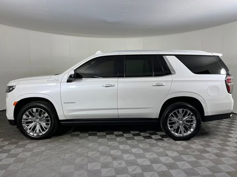 Used 2021 Chevrolet Tahoe High Country w/ Premium Package image 9