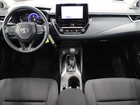 Used 2026 Toyota Corolla LE FWD image 27