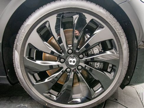 New 2026 Bentley Continental GT image 32