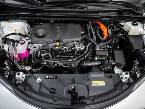 New 2026 Toyota Sienna XLE image 20