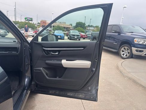 Used 2024 Honda CR-V EX-L image 24