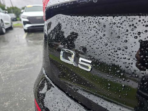 Used 2024 Audi Q5 2.0T Premium image 16