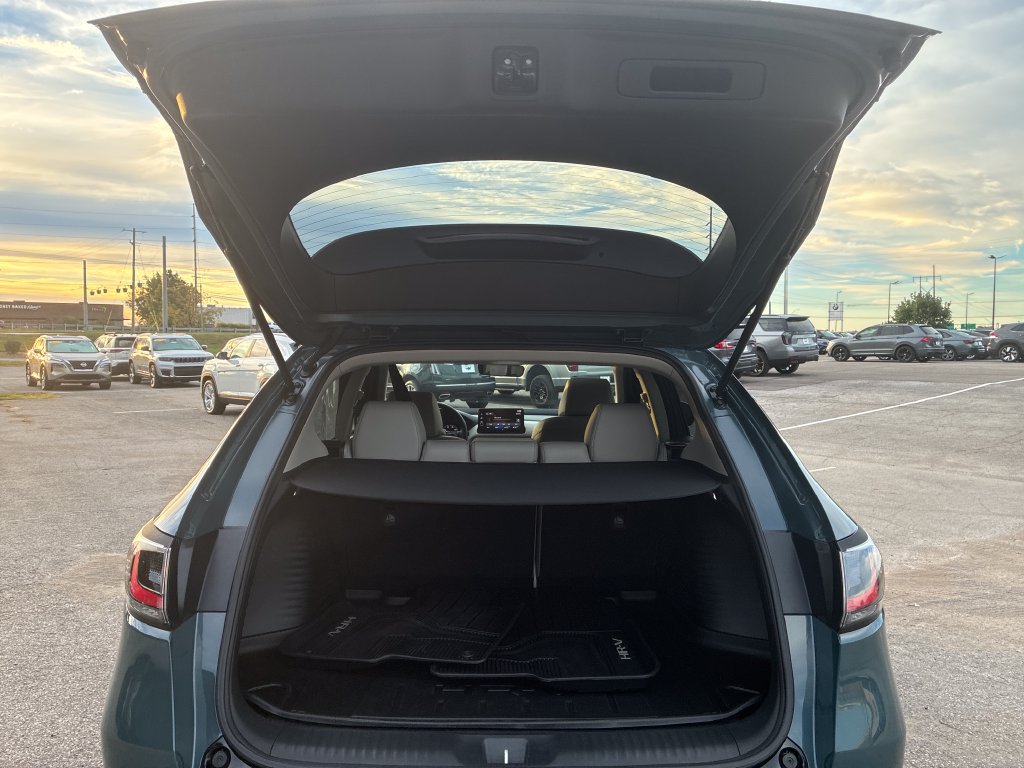 Used 2027 Honda HR-V EX-L image 20