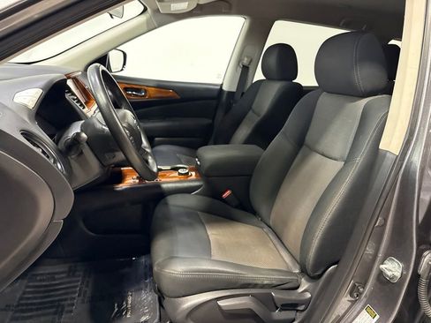 Used 2017 Nissan Pathfinder S AWD/4WD image 22