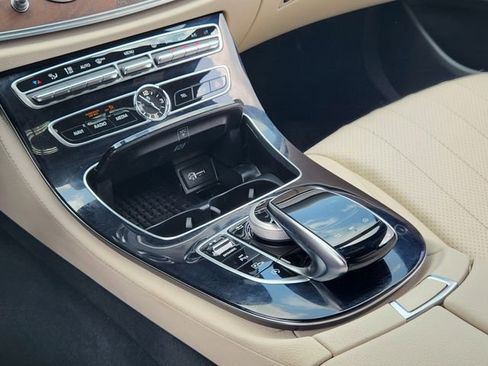Used 2017 Mercedes-Benz E 300 image 16