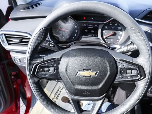 Used 2023 Chevrolet TrailBlazer LT image 19