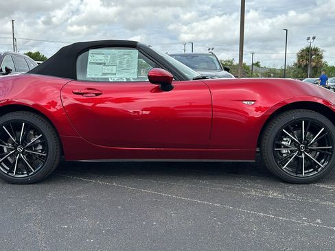 New 2026 MAZDA MX-5 Miata Grand Touring image 9