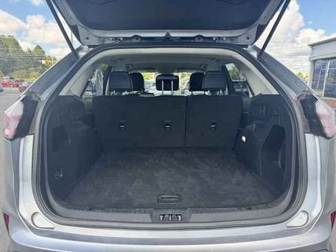 Used 2023 Ford Edge SEL image 11