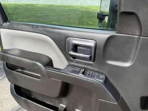 Used 2015 Chevrolet Silverado 3500 W/T w/ WT Convenience Package AWD/4WD image 16