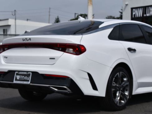 Used 2022 Kia K5 LXS image 9