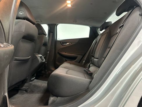 Used 2022 Chevrolet Malibu LT FWD image 16