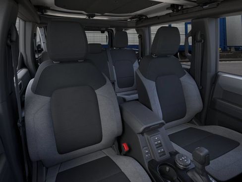 New 2026 Ford Bronco Big Bend w/ Black Appearance Package AWD/4WD image 12