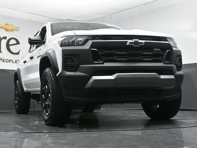 New 2026 Chevrolet Colorado Trail Boss AWD/4WD image 3