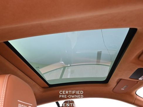 Used 2024 Bentley Continental GT image 18