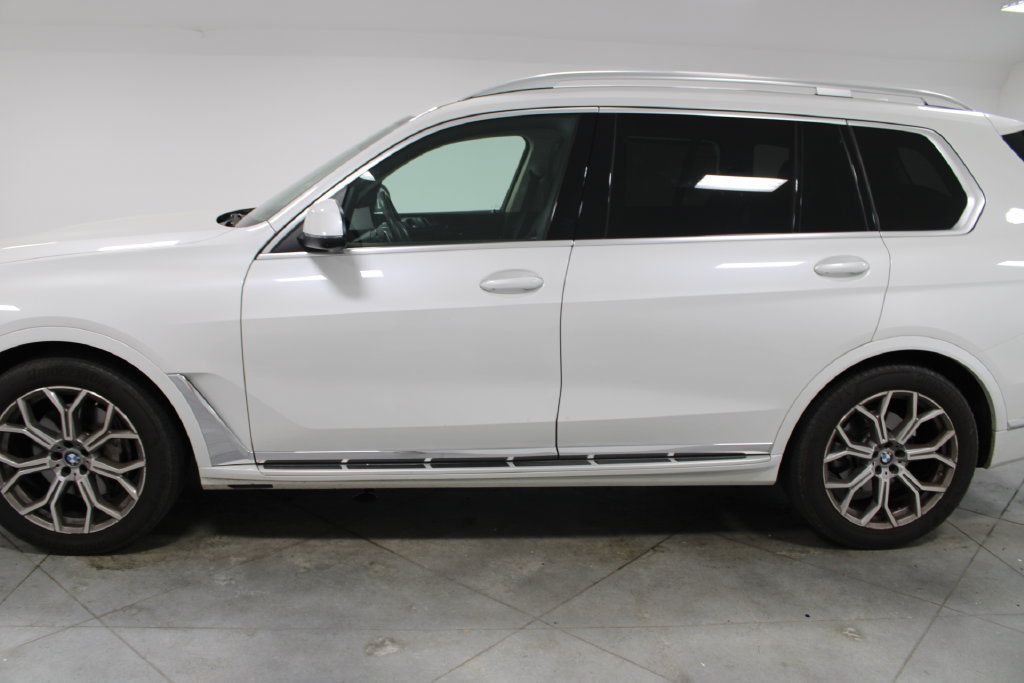 Used 2025 BMW X7 xDrive40i AWD/4WD image 6