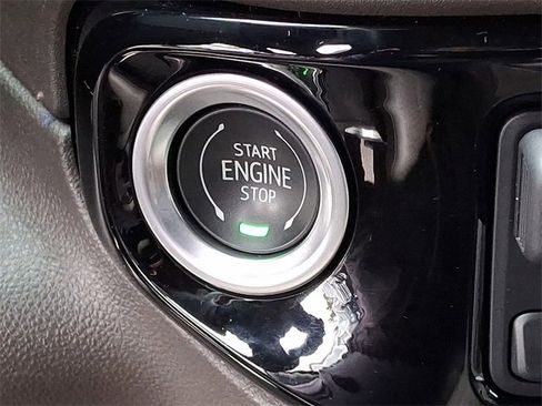 Used 2023 Chevrolet Silverado 1500 LT w/ All Star Edition Plus image 17