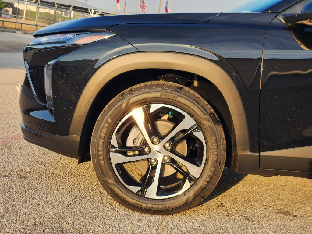 New 2026 Chevrolet Trax RS FWD image 5