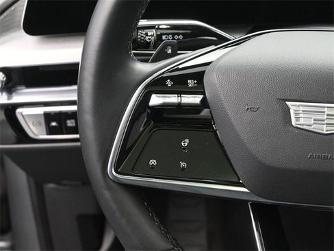 Used 2024 Cadillac Lyriq Luxury w/ LPO, Floor Liner Package image 30