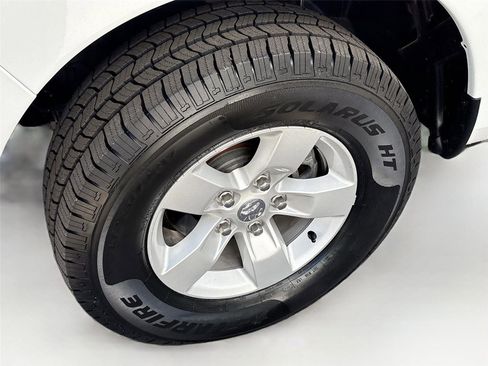 Used 2022 RAM 1500 Tradesman w/ Chrome Appearance Group image 33