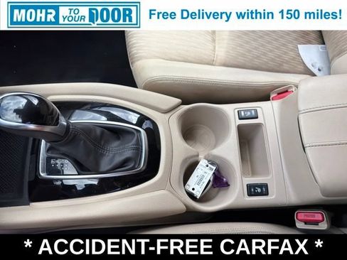 Used 2020 Nissan Rogue SV FWD image 28