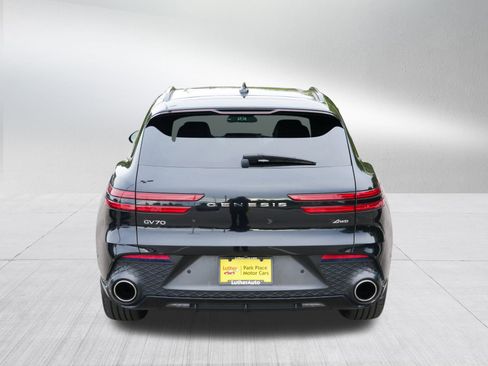 Used 2023 Genesis GV70 2.5T w/ Sport Prestige Package image 6