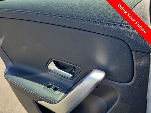 Used 2025 Mercedes-Benz CLA 250 image 24