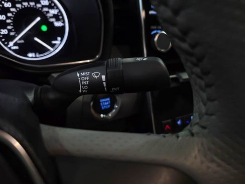 Used 2019 Toyota Avalon Limited w/ Advanced Safety Package image 22