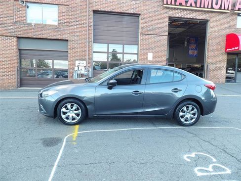 Used 2014 MAZDA MAZDA3 i SV image 4