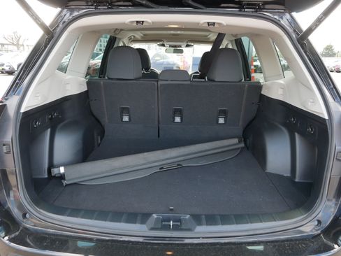 Used 2023 Subaru Forester Premium AWD/4WD image 18