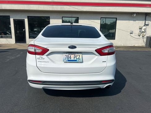 Used 2013 Ford Fusion SE FWD image 6