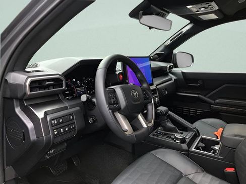 Certified 2025 Toyota 4Runner TRD Off-Road Premium w/ Tow Technology Package AWD/4WD image 14