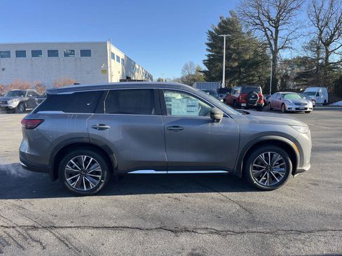 New 2026 INFINITI QX60 Luxe w/ Cargo Package image 2