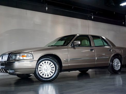 Used 2006 Mercury Grand Marquis LS image 70