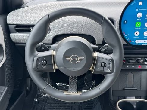 Used 2026 MINI Cooper 4-Door Hardtop FWD image 20