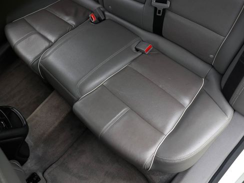 Used 2016 Chevrolet Impala LTZ FWD image 10