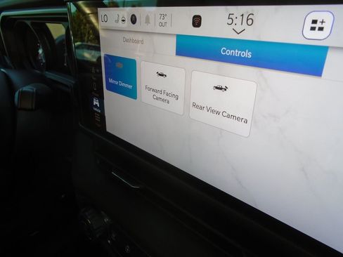 Certified 2024 Jeep Gladiator Mojave w/ Technology Group image 25